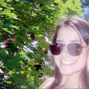 Meet your Posher, Rachel